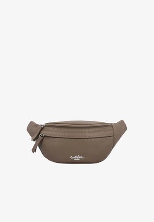 Skórzana nerka w kolorze taupe z dwoma zamykanymi na zamek przedziałami i regulowanymi paskami, z małym białym logo "Gusti Leder studio".