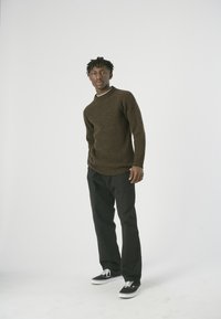 Cleptomanicx BIG BEN - Strickpullover - black