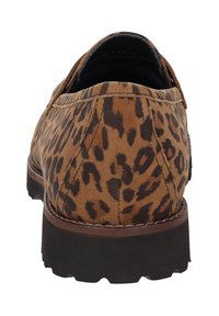 Leopardprint instapschoen in bruine suede met zwarte accenten, een ronde neus en een getextureerde rubberen zool. Heeft contrasterende stiksels.