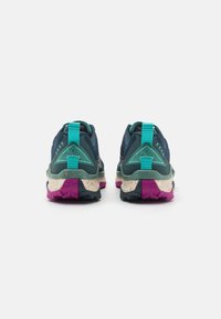 Nike Performance REACT WILDHORSE 8 - Scarpe da trail running - armory navy/pale ivory/bicoastal/green frost/vivid grape
