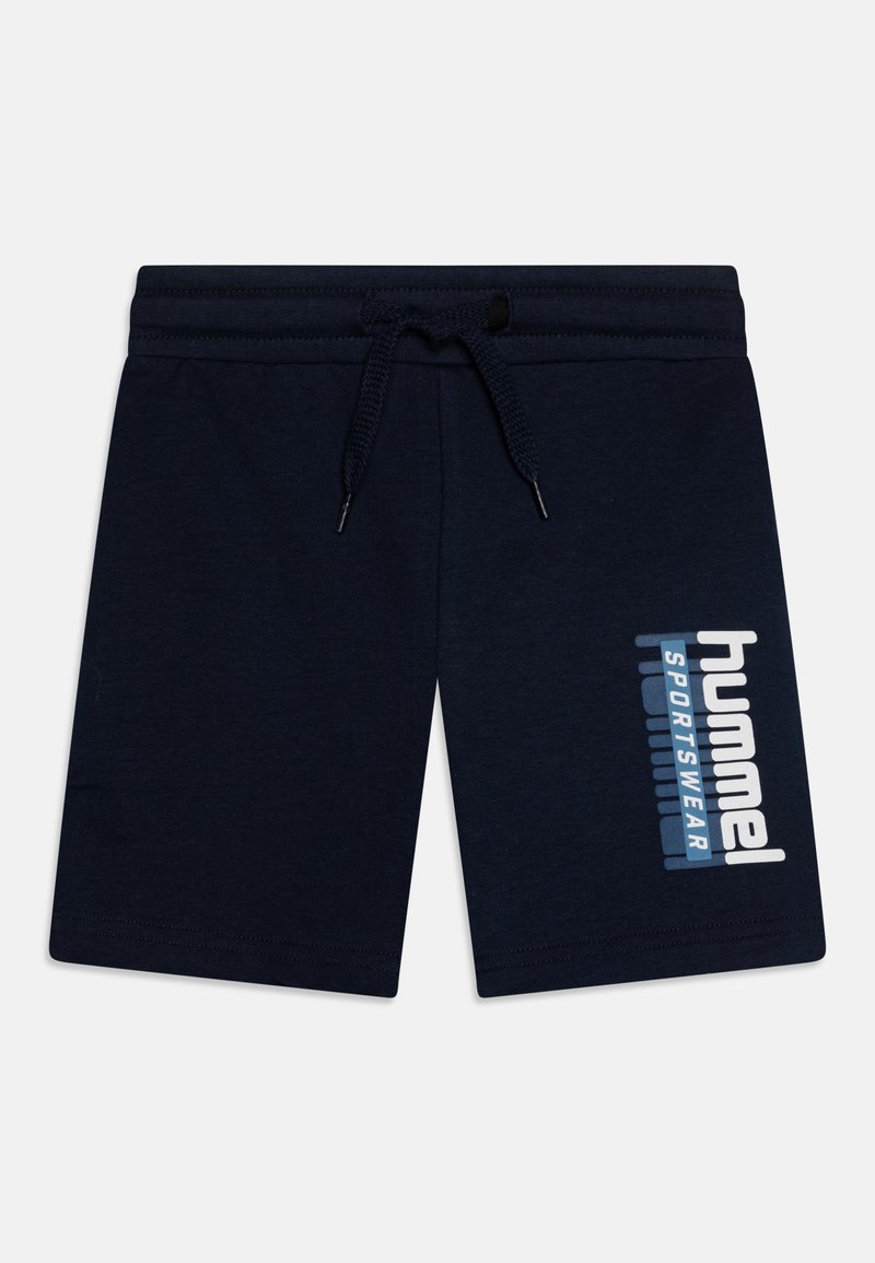 Pantalones cortos deportivos de algodón de color azul marino con cintura elástica y cordón. Cuenta con un gran logo impreso en blanco y azul. Diseño casual.