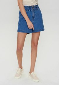 NULULU - Lühikesed teksad - medium blue denim
