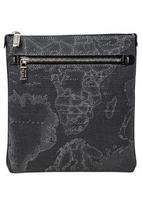 Borsa nera con design della mappa del mondo in grigio, dotata di una cerniera superiore e un accento in metallo con il logo. Tessuto testurizzato con finitura liscia.