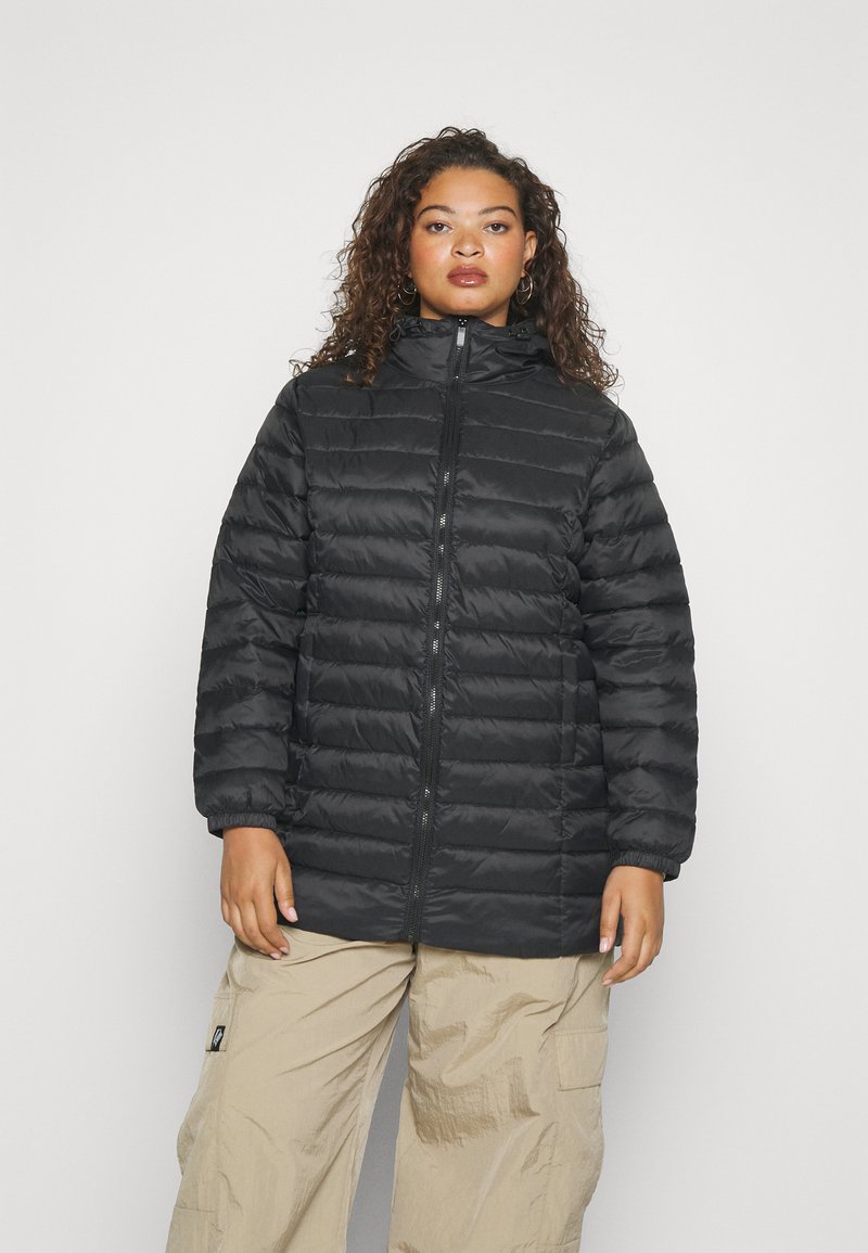 ONLY Carmakoma CARNEW TAHOE QUILTED HOOD - Žieminis paltas - black