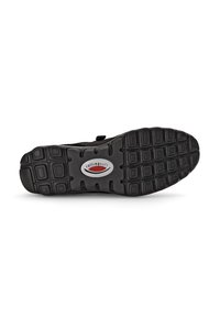 Suola di sneaker nera con impugnature in gomma testurizzata e un logo. Il design presenta un motivo rettangolare e sezioni leggermente elevate.