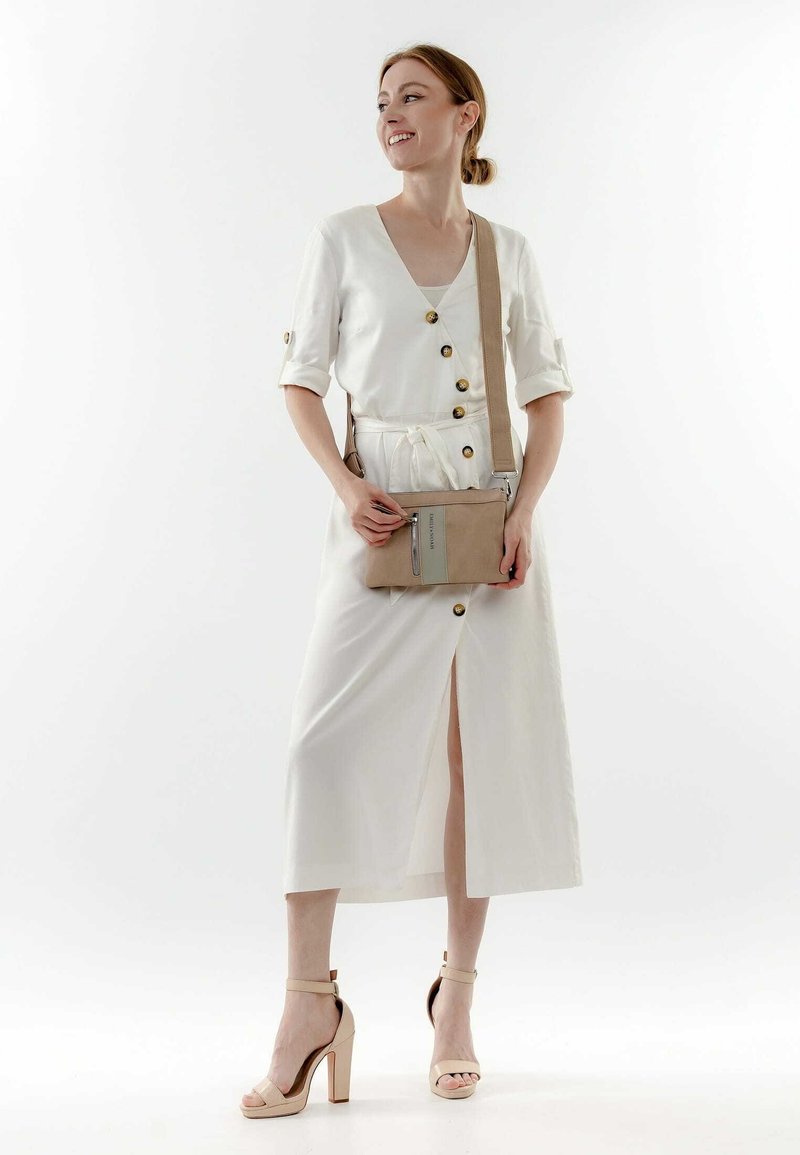 Emily & Noah Borsa E&N Enie 64994 Borse Donna Bicolore, Beige 400, taglia unica