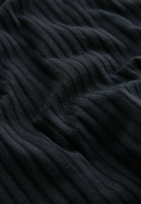 Next MATERNITY - REGULAR FIT - Pamata T-krekls - black