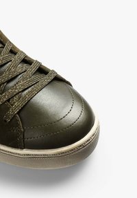 Scalpers Zapatillas altas - khaki