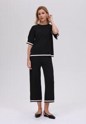 SET - Pantalon classique - black