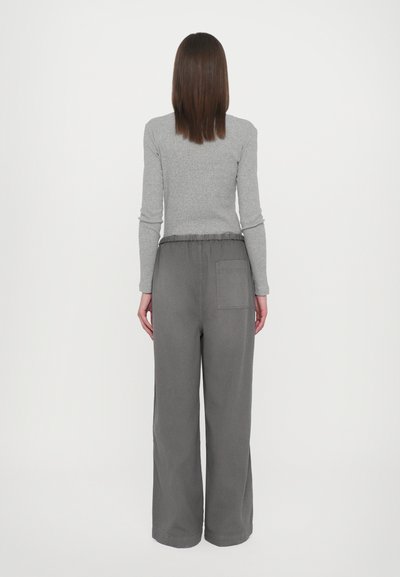 CLOSED WYNSTON - Püksid - led grey