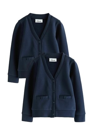 Twee marineblauwe cardigans met knopen, V-hals, lange mouwen en voorkanten zakken met kleine strikjes, gelabeld Clarks.