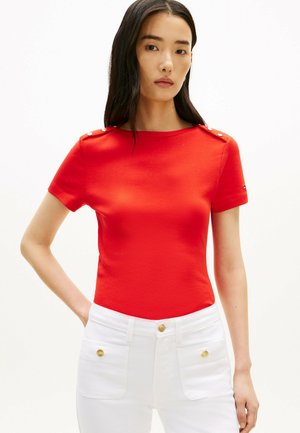 GOLD BUTTON SLIM SS TEE - T-shirt basic - fireworks
