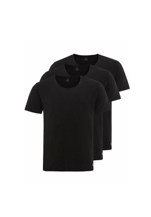 3 PACK - Podkoszulki