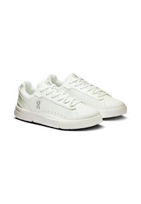 On THE ROGER ADVANTAGE - Sneakers - white white