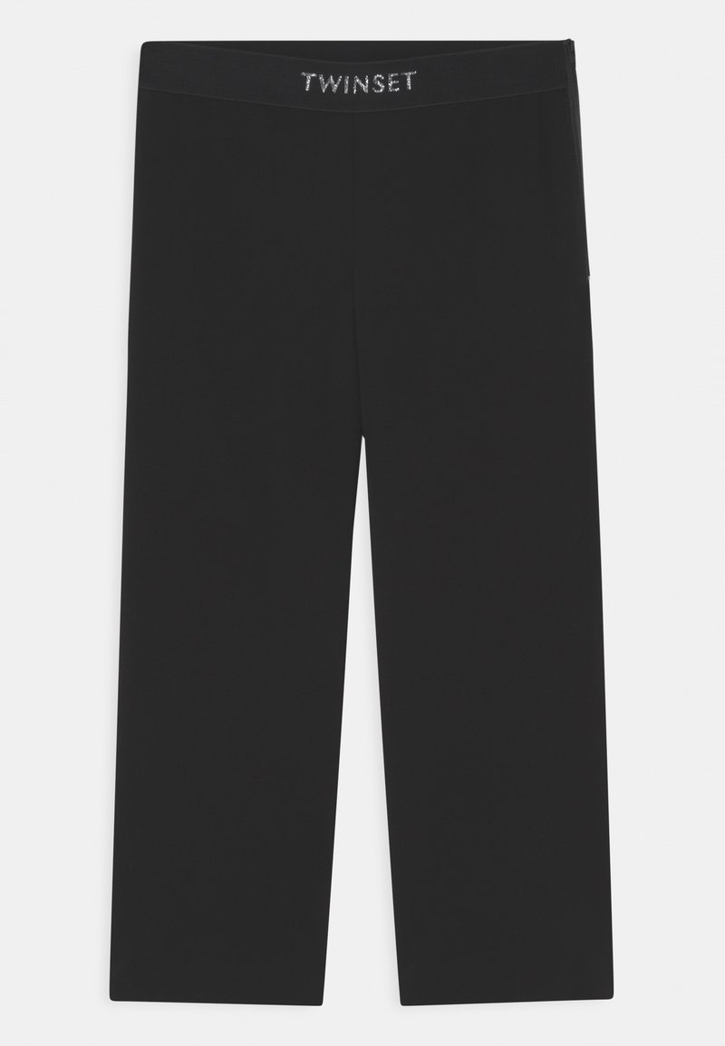 Schwarze gerade geschnittene Hose mit elastischem Bund, auf dem der Markenname "TWINSET" in silberner Schrift zu sehen ist.