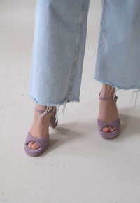BALAGAN BIANCA - Sandály na vysokém podpatku - lavender suede