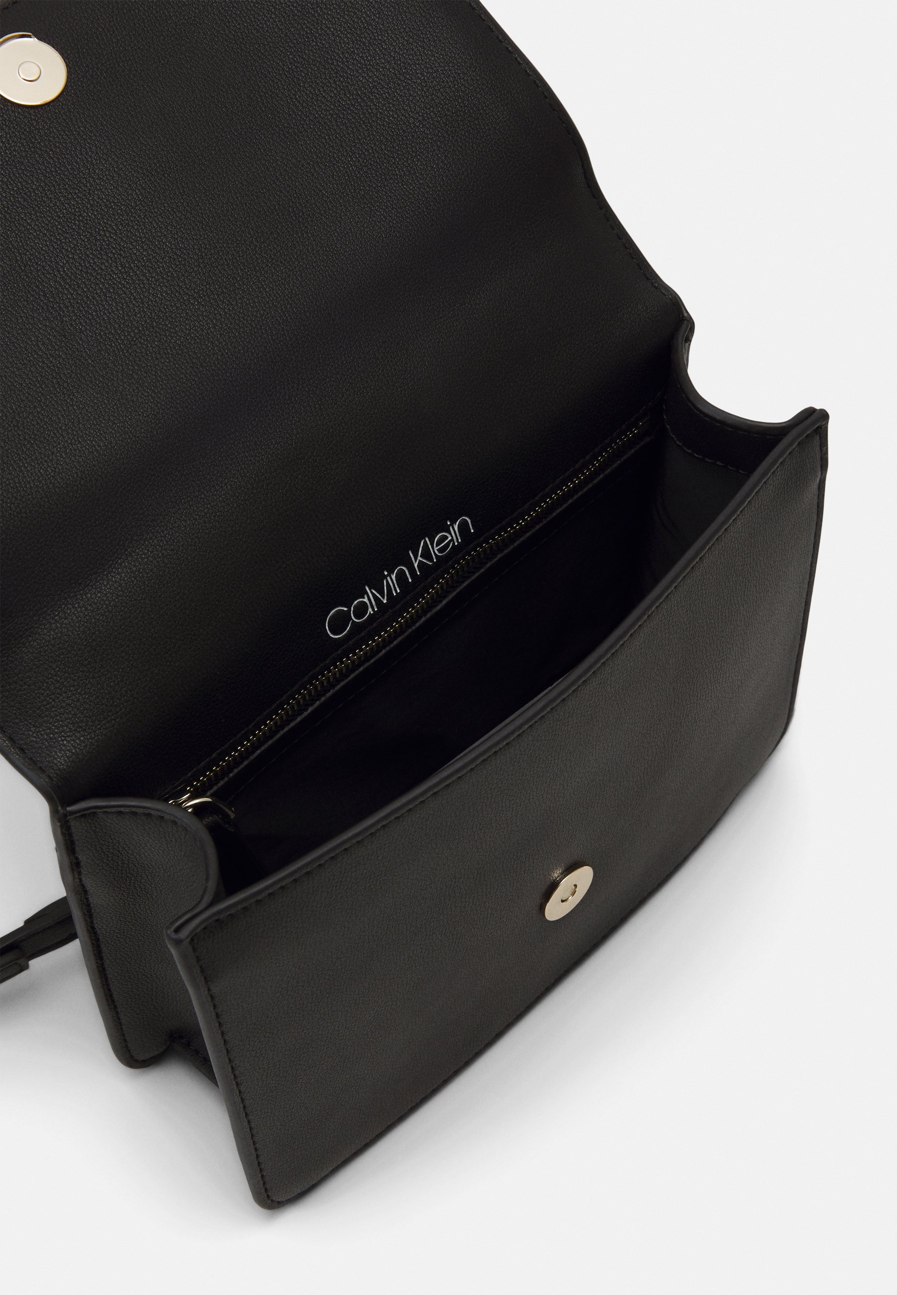 jigsaw wyatt backpack