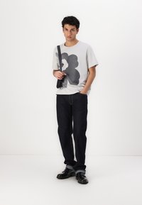 Marimekko VIHNE UNIKKO PLACEMENT UNISEX - T-shirts med print - grey