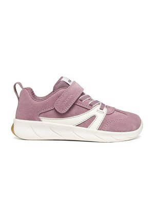 Sneaker rosa da bambino con suola bianca, lacci elastici e cinturino in velcro, vista laterale su sfondo semplice.