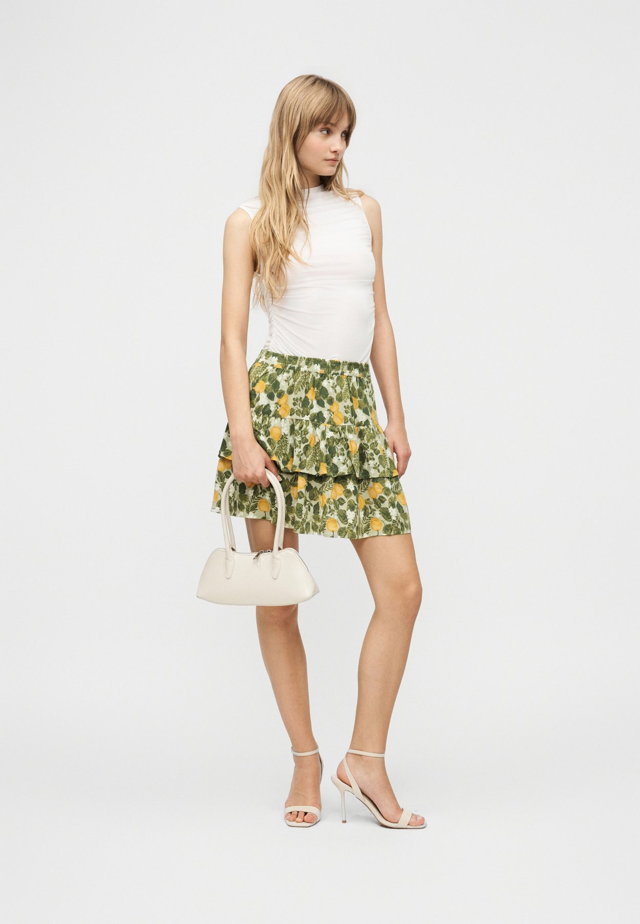 ONLNOVA LIFE RUFFLE SKIRT