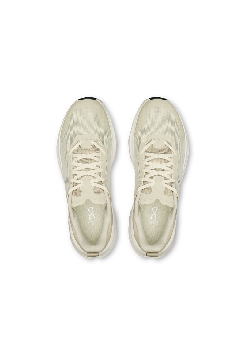 On CLOUDPULSE NEXT - Sportovní boty - beige