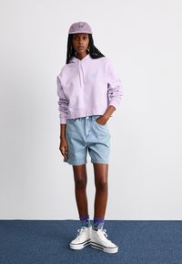 Santa Cruz MOON  - Športni pulover - pale lavender