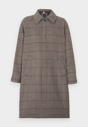 Καφέ και κρεμ καρό παλτό με μυτερό γιακά, μακριά μανίκια και πλαϊνές τσέπες. Υφαντό ύφασμα με δομημένη, ίσια γραμμή.