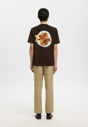 Selected SLHELIAS SS O-NECK TEE HOTEL AMOUR - T-shirts med print - delicioso