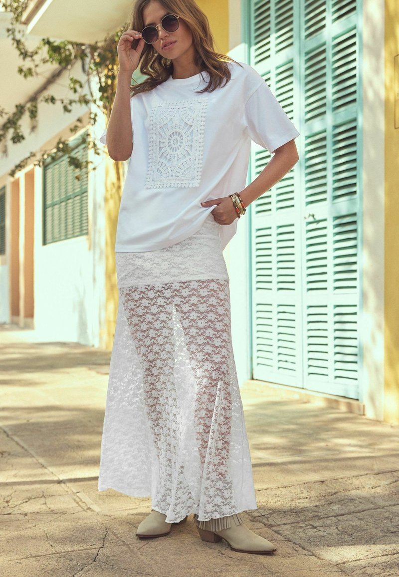 Next REGULAR FIT - Fustă maxi - white