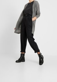 ONLY Tall Kofta - mottled grey