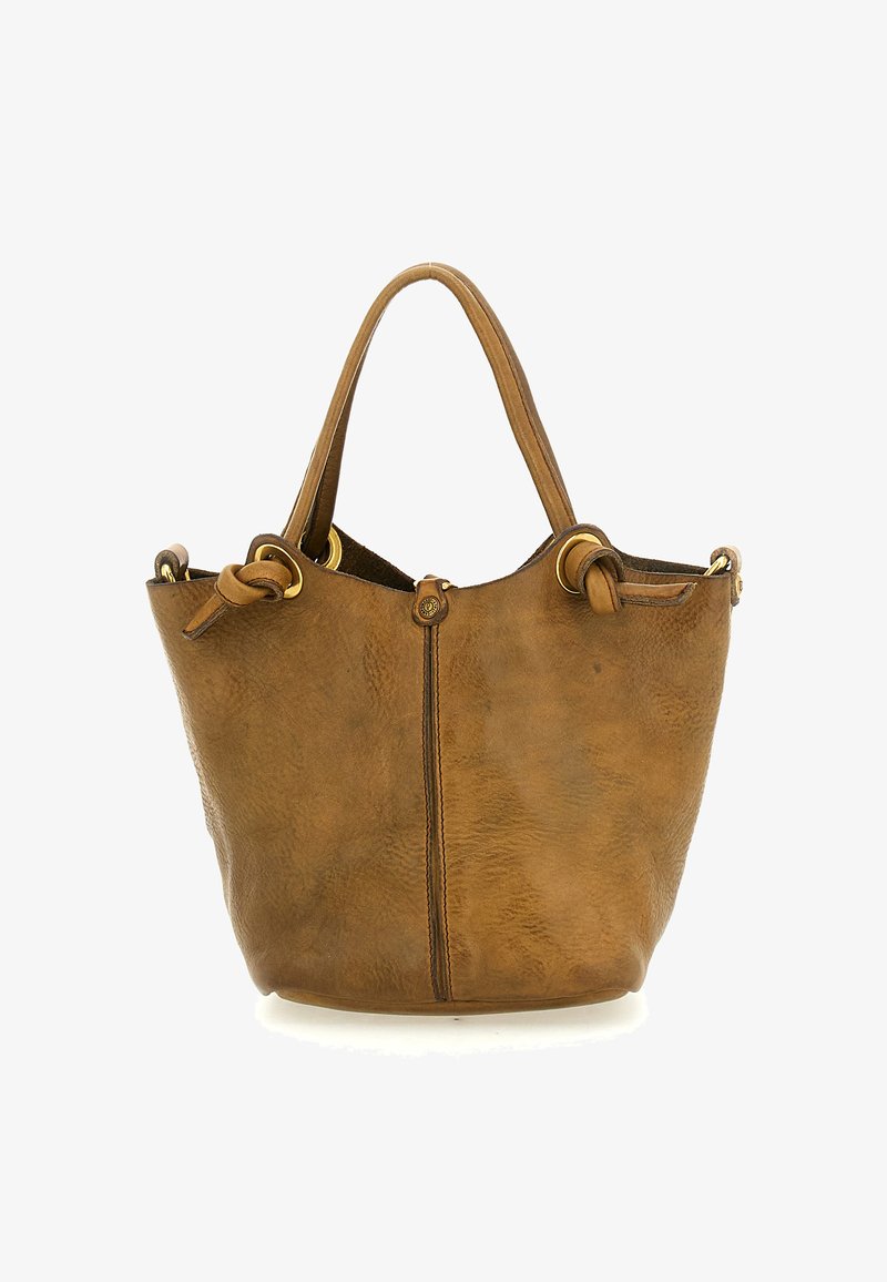 Borsa tote in pelle marrone con due manici, cinturini annodati vicino a occhielli in metallo dorato e una cucitura centrale con un piccolo dettaglio a bottone.