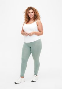 Zizzi BASIC - Pajkice – hlače - chinois green