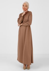 Modanisa CREW NECK MODEST TAVIN - Maxiklänning - ochre