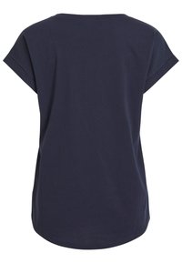 Marineblå kortærmet bluse til kvinder med rund halsudskæring og let opkrogede ærmekanter, vist bagfra.