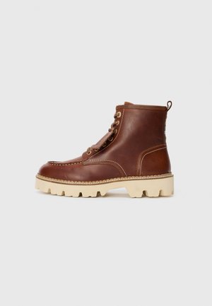 REAVY UNISEX - Lace-up ankle boots - cognac
