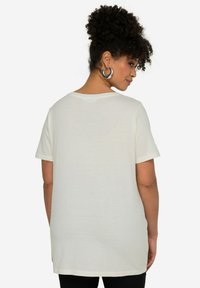 MIAMODA HALF SLEEVE CREW NECK MAGIC  - Camiseta estampada - offwhite