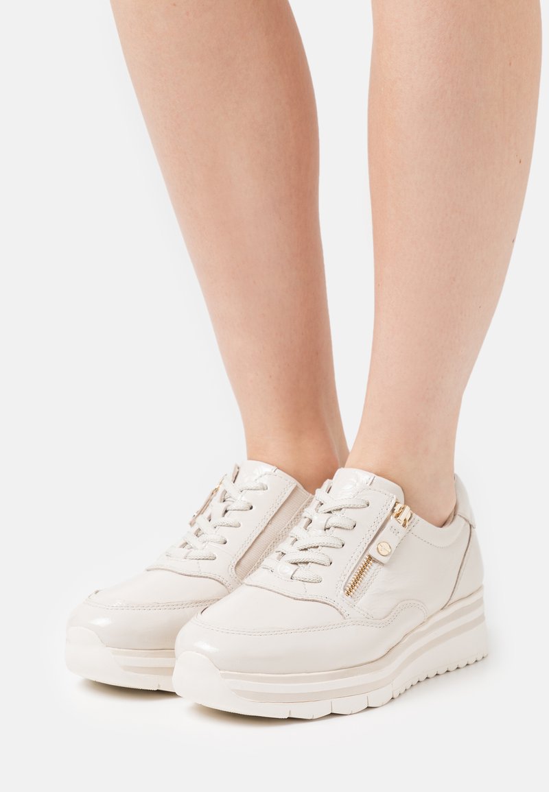 Tamaris LACE UP - Sneaker low - ivory