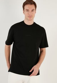 Buratti T-shirts basic - black
