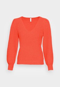 Un pullover corallo brillante realizzato in materiale a costine, con scollatura a V profonda, maniche lunghe a sbuffo e orlo aderente.