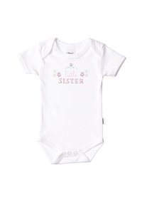 Weißer Baumwoll-Baby-Body mit kurzen Ärmeln, versehen mit dem Text "kleine Schwester" in rosa und grünen Blumenakzenten. Druckknopfverschluss am Boden.
