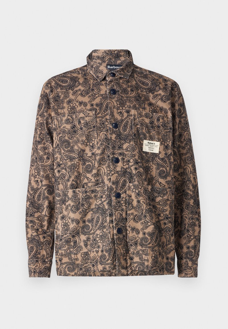 Veste marron à motif paisley, avec un col pointu, une fermeture à boutons et une poche poitrine avec une étiquette. Accents de boutons en bleu marine.