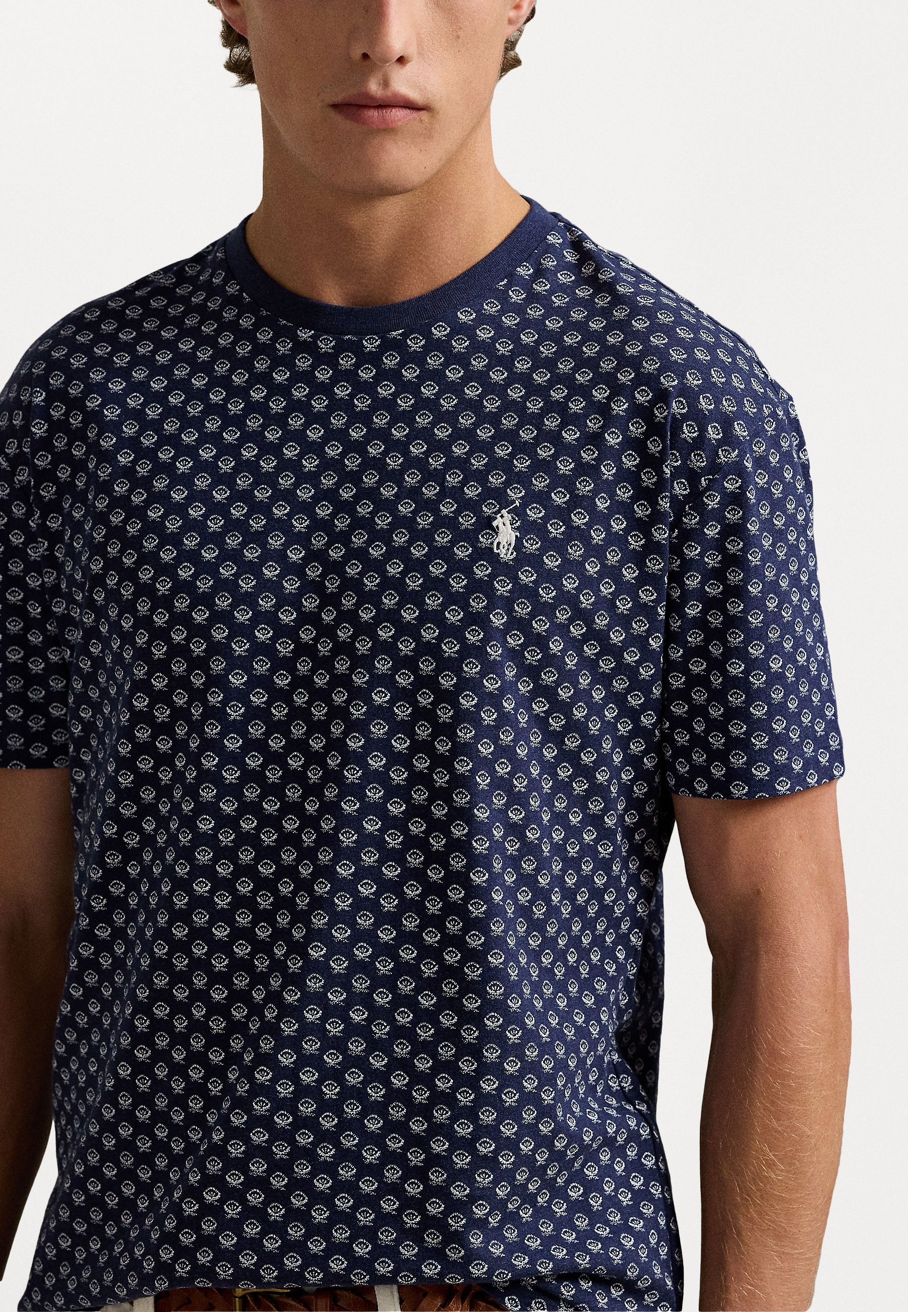 f7747cfd267d4bb8a1856a9c674149