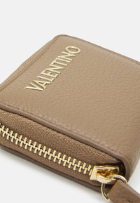 Valentino Bags SPECIAL MARTU - Monedero - taupe