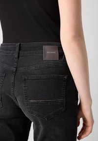 Mos Mosh PERLA - Flared Jeans - dark grey