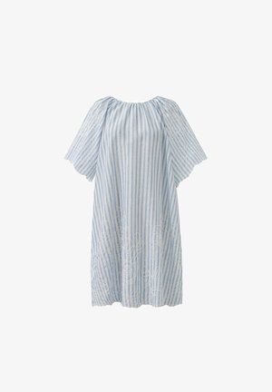 Lichtblauwe dress met witte strepen, korte pofmouwen en bloemenborduursel aan de zoom. Gemaakt van een lichtgewicht stof met een ontspannen pasvorm.