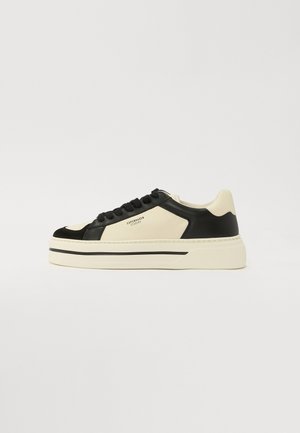 Copenhagen Studios Trainers - black/cream beige