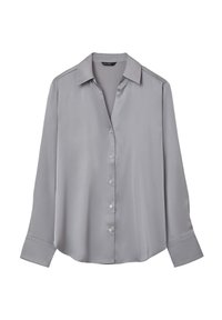 Blusa in raso grigio con maniche lunghe, colletto a punta e chiusura frontale con bottoni. Tessuto liscio con una leggera lucentezza. Orlo arrotondato.