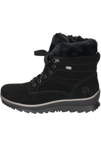 Botas de tobillo de ante negro con un puño de pelo sintético, diseño con cordones, suela resistente y acentos metálicos para durabilidad y tracción.