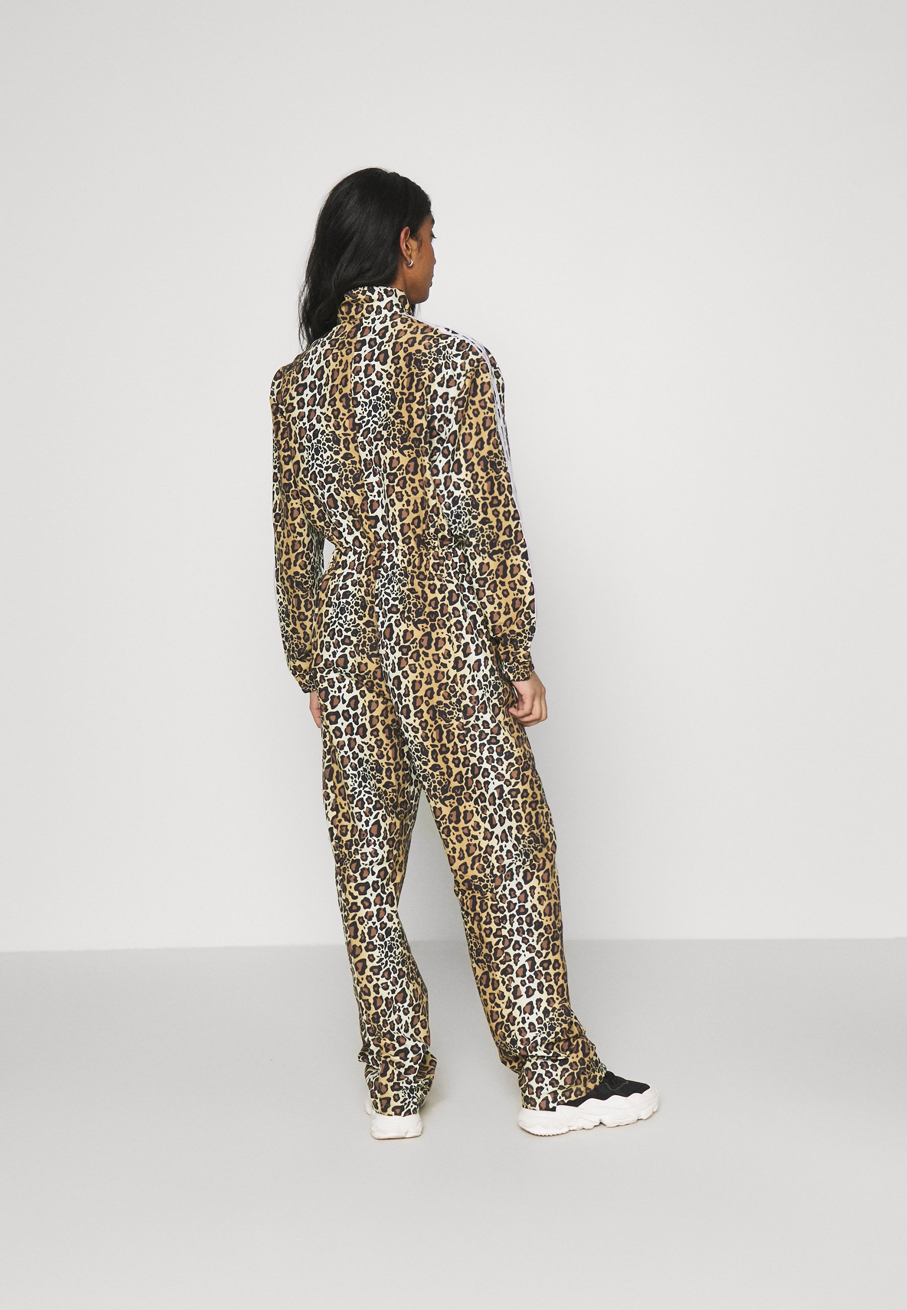 adidas leopard femme