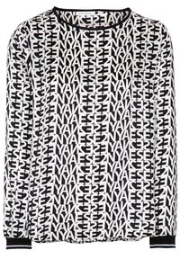 Långärmad topp i lättviktsmaterial med ett svart och vitt upprepande textmönster, med rundad halsringning och ribbade ärmslut.